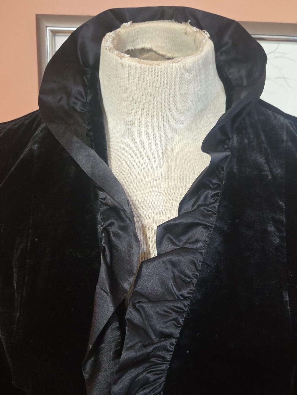 Camille La Vie Black Velvet And Silk Ruffle Jacket Womens Size 10 - Picture 4 of 7